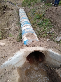 Obras de provisión de agua a La represa de Huasa Pampa.
