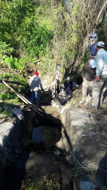 Obra de salto y muros acequia Mal Pasó